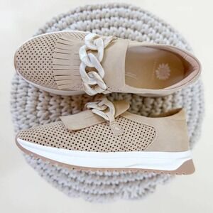 Yellow Box Size 10 $75 Tan Riska Fringe Chain Slip On Loafer Comfort Sneakers